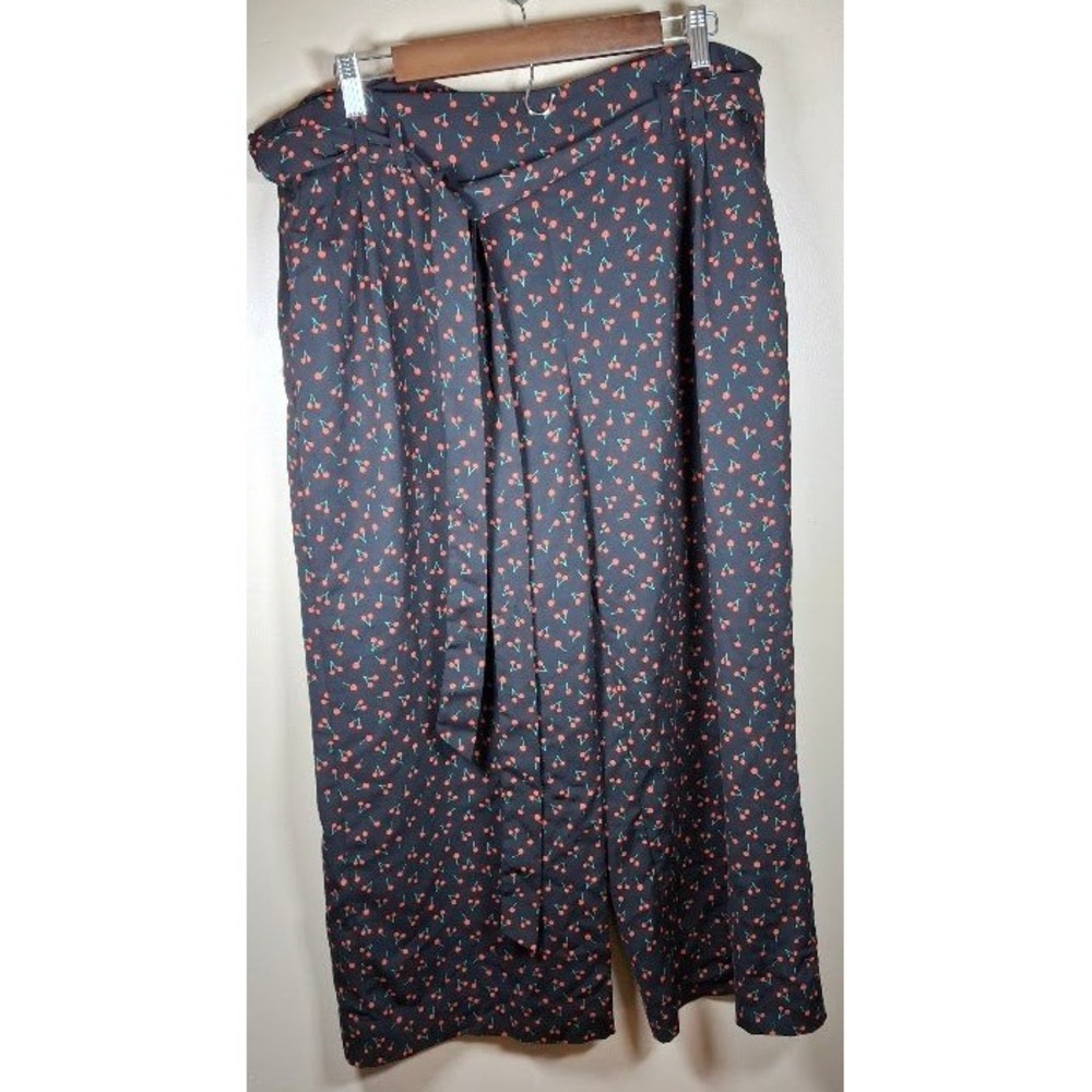 POPSUGAR Women Black Cherry Print Wide Leg Crop Pants Paperbag Waist XL